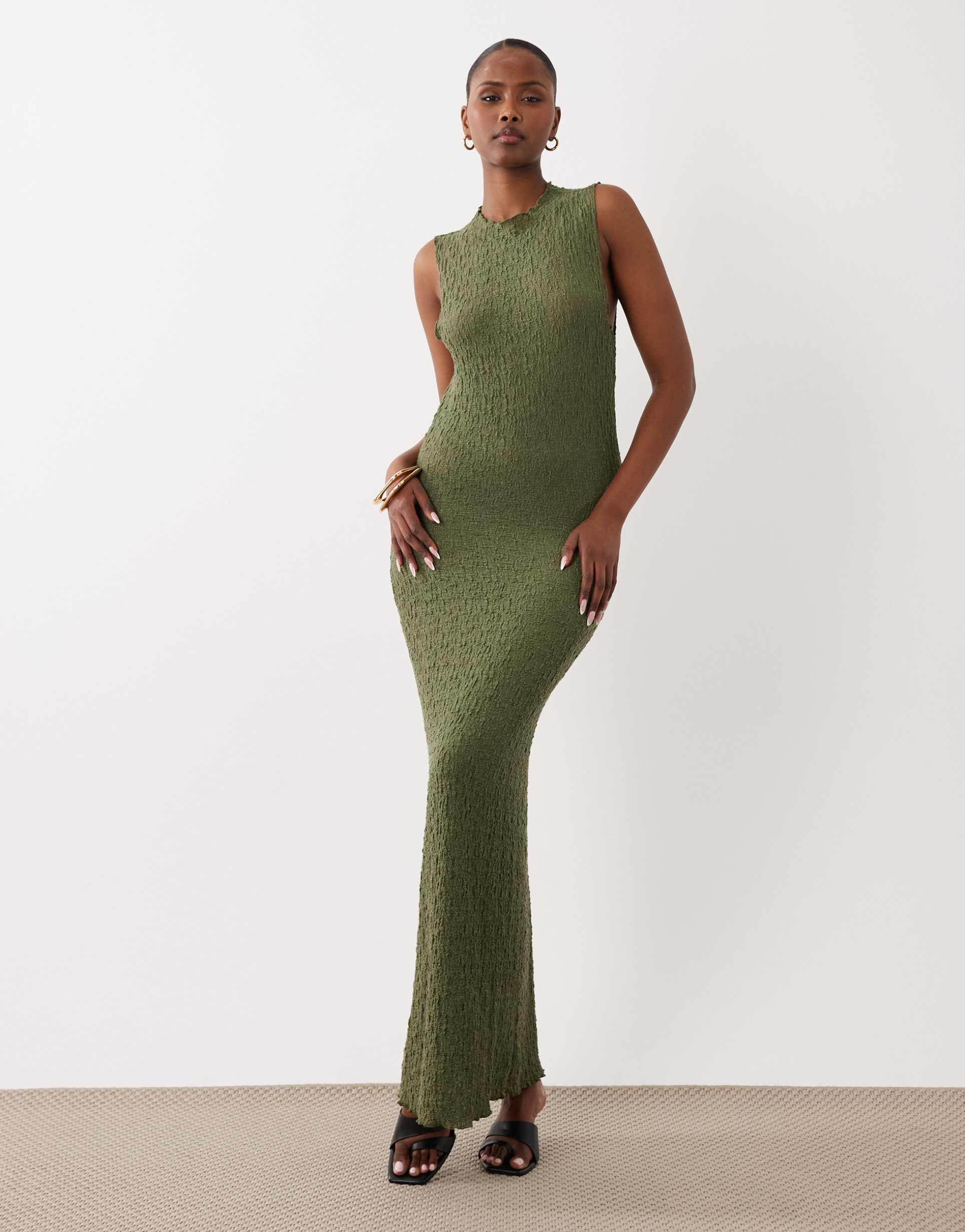vila sleeveless textured jersey maxi dress in olive green
