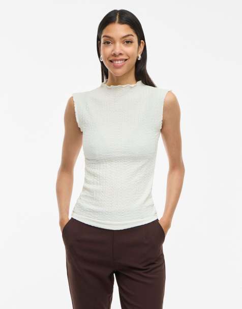 Vila Sleeveless top in cloud dancer