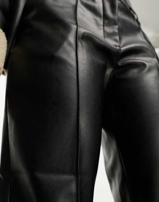 Vila - Smaltoelopende cropped broek met leerlook in zwart , 3 van 5