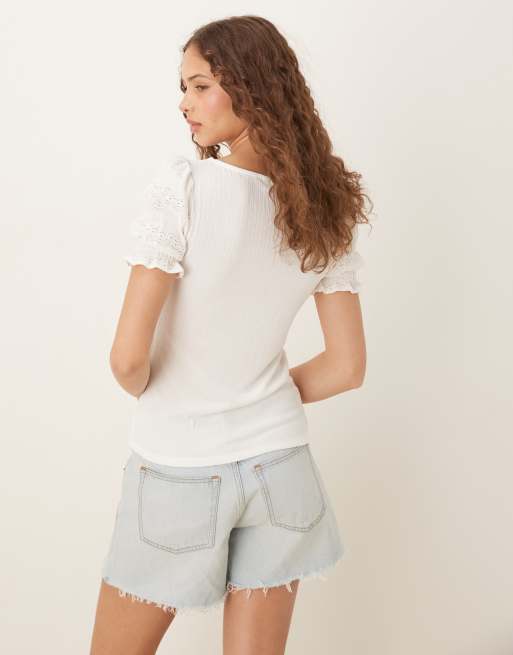 Vila square neck textured puff sleeve top in white, 4 of 4