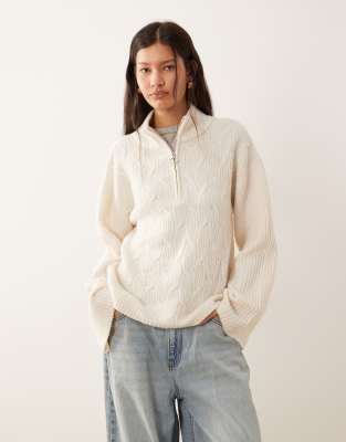 VILA - Strickpullover in Cremeweiß mit Zopfmuster und Reißverschluss