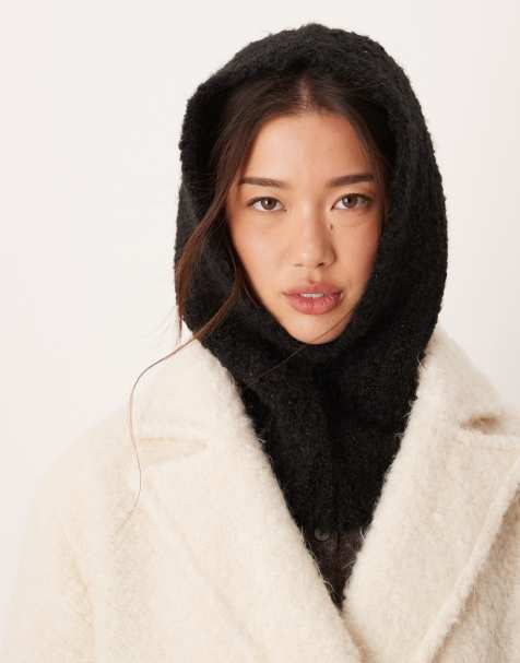 Vila super soft boucle knitted balaclava in black - view 1