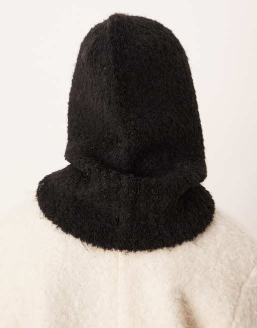 Vila super soft boucle knitted balaclava in black, 2 of 3