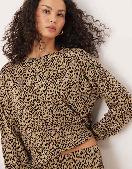 VILA super soft knit top in mini leopard print - part of a VILA super soft knit top in mini leopard print - part of a