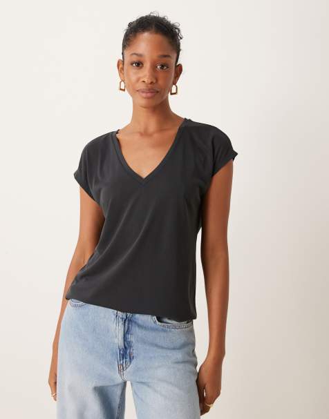 Vila – Svart, silkig t-shirt med v-ringning - view 1