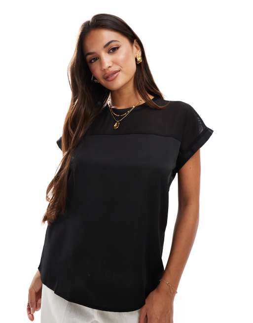 Vila - T-shirt con dettaglio in rete e maniche con risvolto nera