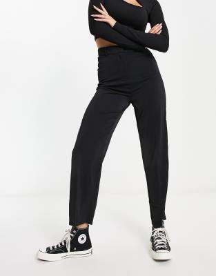 Vila coated leggings with zip back in black