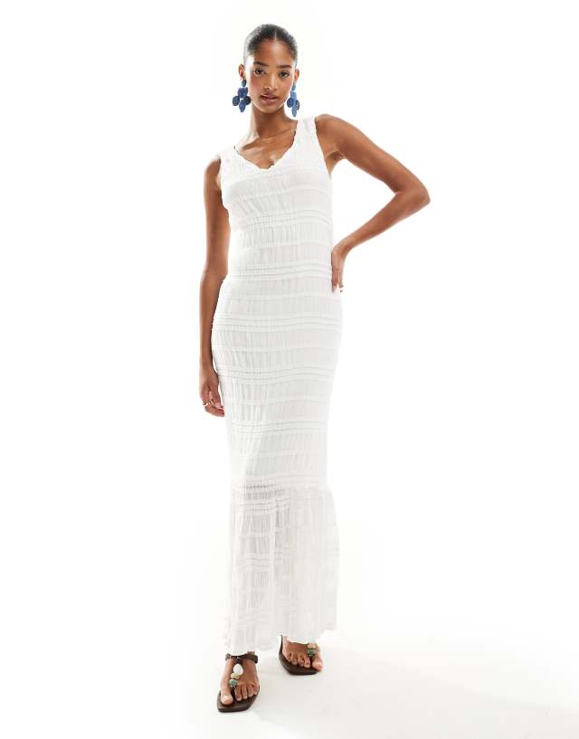 Vila - textured shirred maxi dress in white