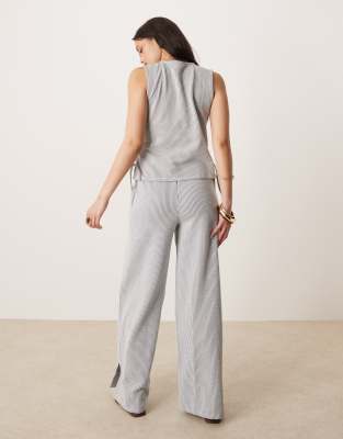 Vila Textured Striped Wide Leg Pants