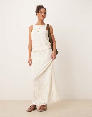 Vila Textured Tank Top In White