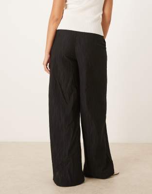 Vila Textured Wide Leg Pants In Black