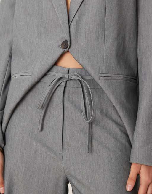 VILA tie waist wide leg tailored pants in medium grey melange (part of a set), 3 of 5