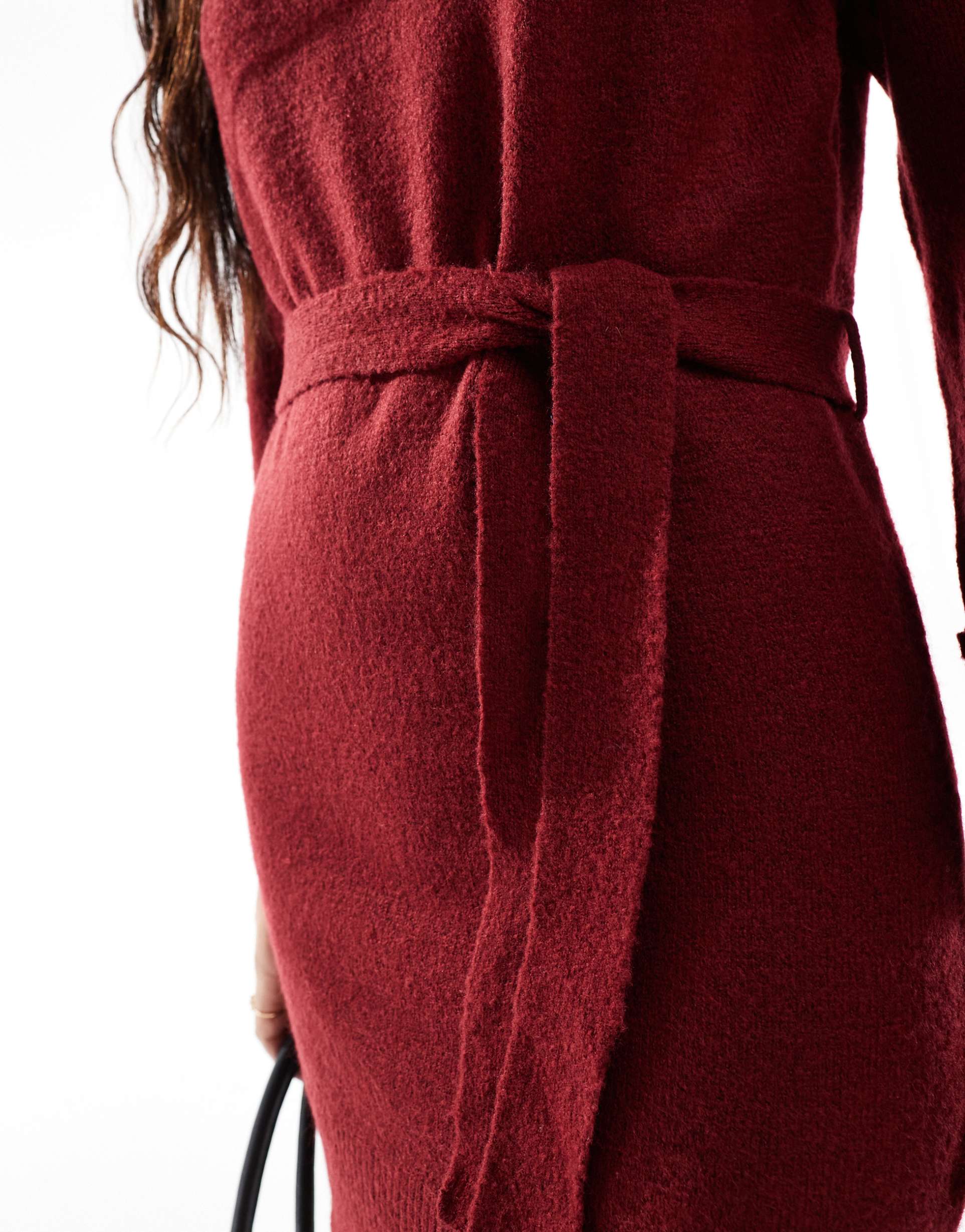 vila turtle neck mini sweater dress with tie waist in red