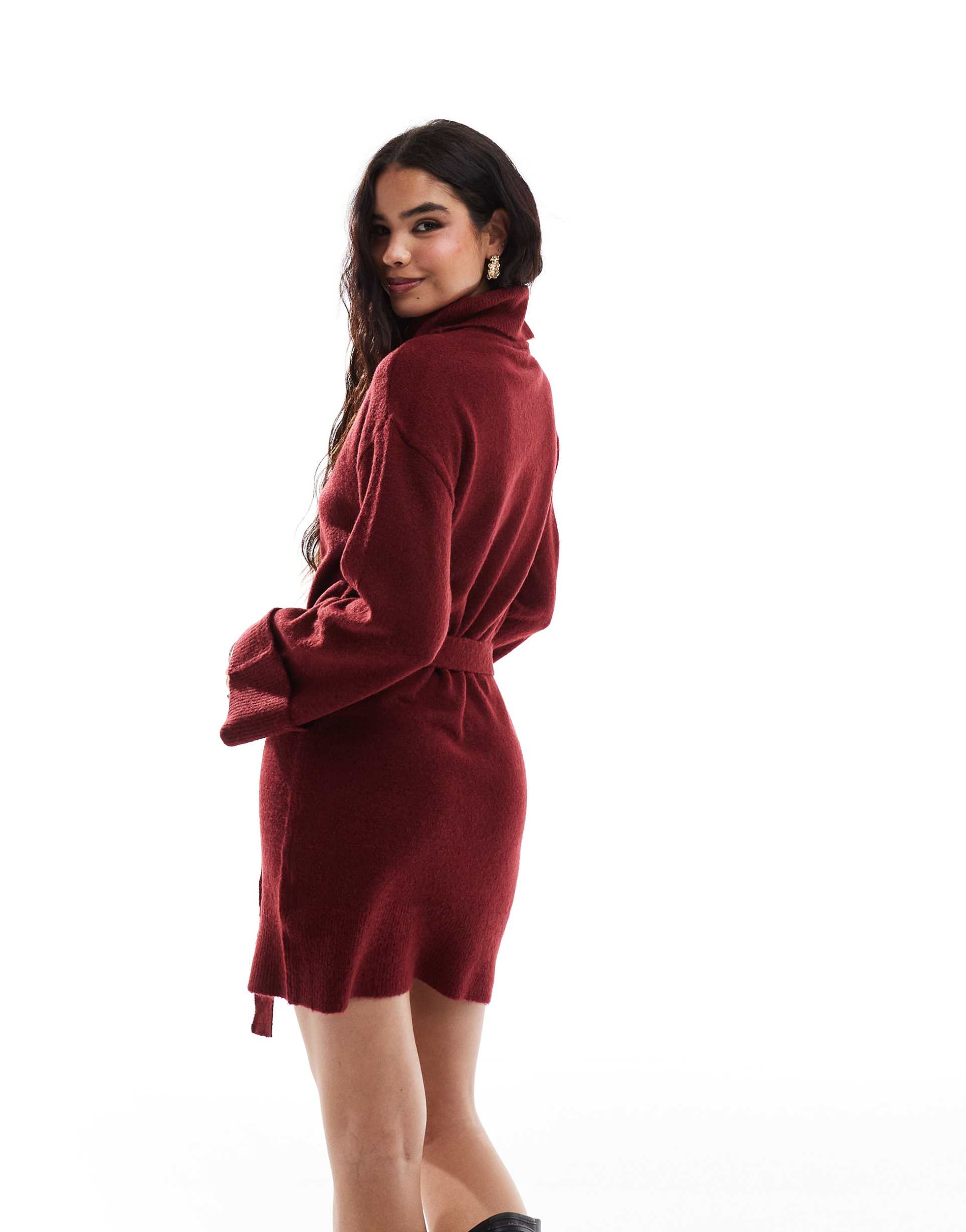 vila turtle neck mini sweater dress with tie waist in red