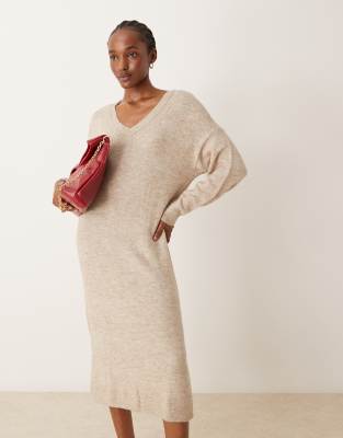 Vila Vila v neck knitted jumper midi dress in natural melange-Neutral