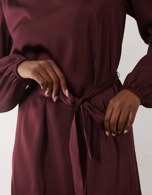 Vila - vestido mini satinado de manga larga con cintura anudada en burdeos, 2 de 4