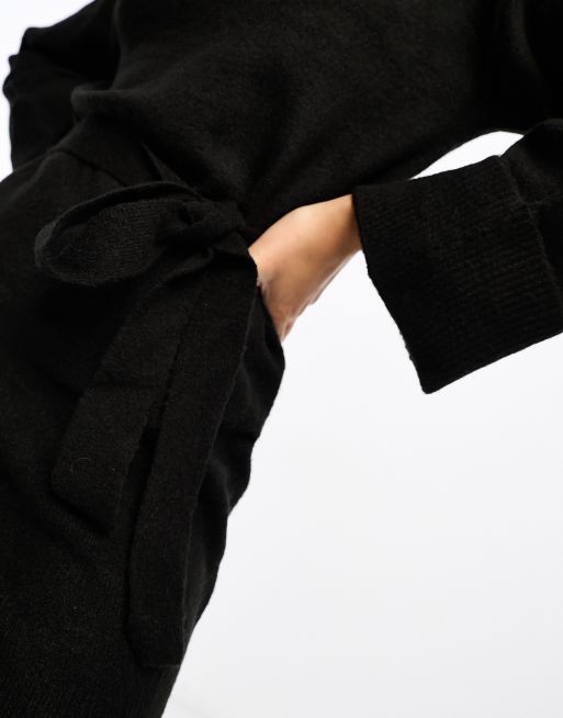Vila - Vestito maglia corto con collo alto nero allacciato in vita, 2 di 4