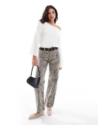 Vila Wide Boat Neck Knitted Sweater In White
