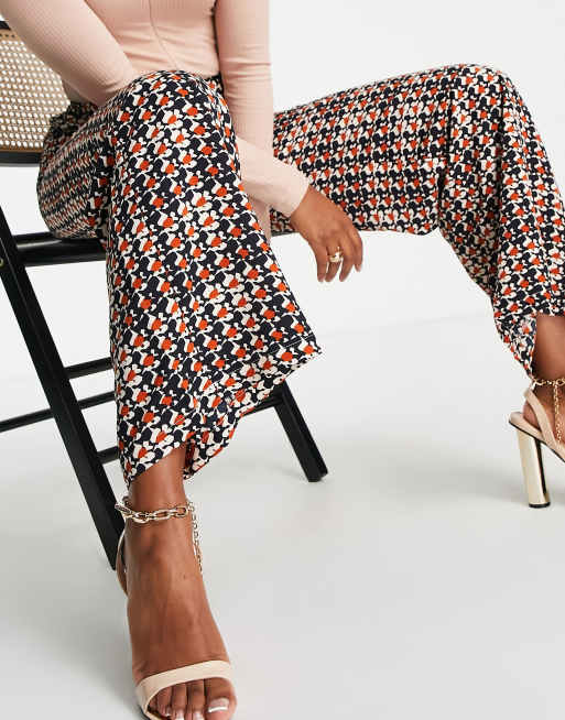 Vila wide leg pants in retro print (Part of a co-ord), 2 of 4