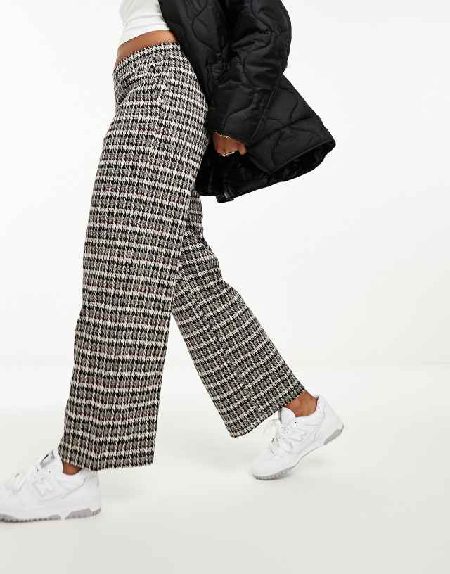 Vila - wide leg trouser in neutral check