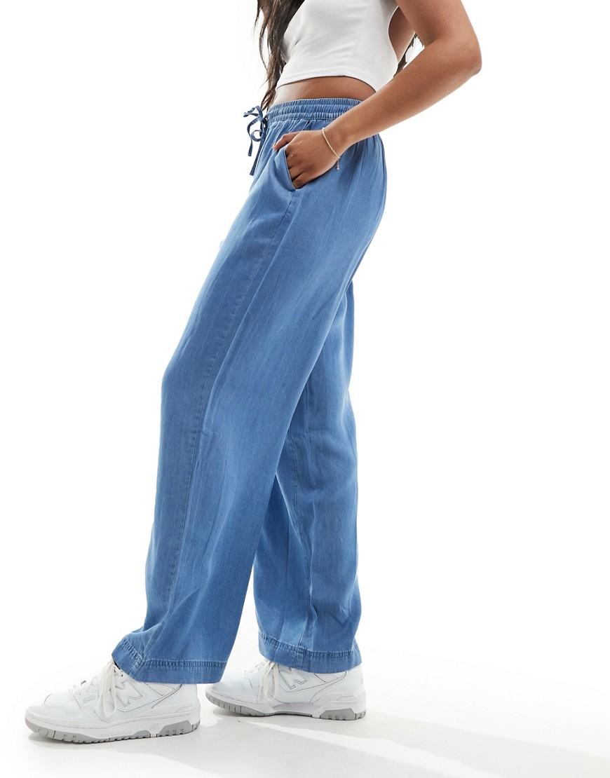 Vila wide leg trousers with tie waist in blue chambray