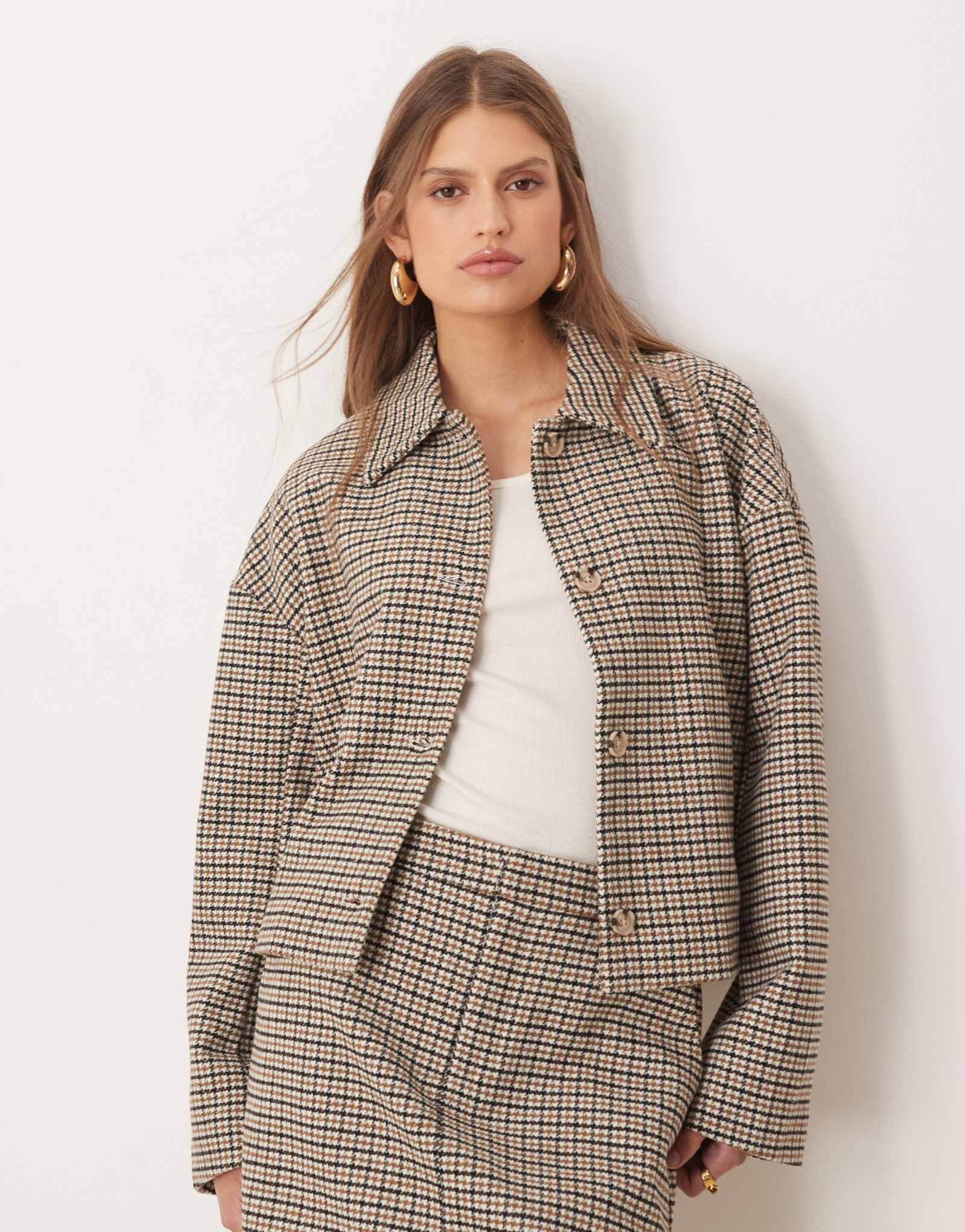 Клетчатый блейзер в коричневую клетку с шерстяной фактурой VILA - часть комплекта
