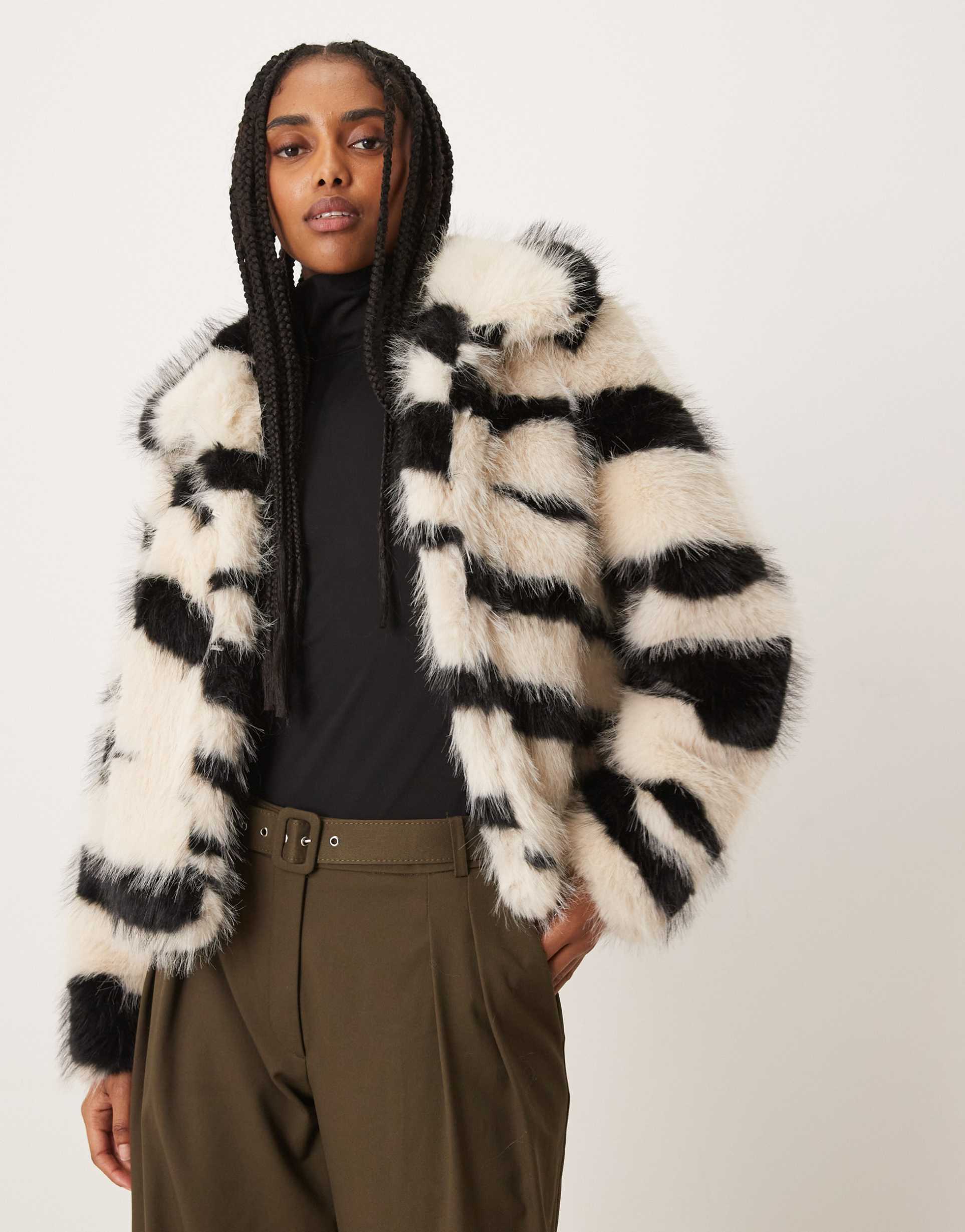 vila zebra print faux fur short jacket in black and white