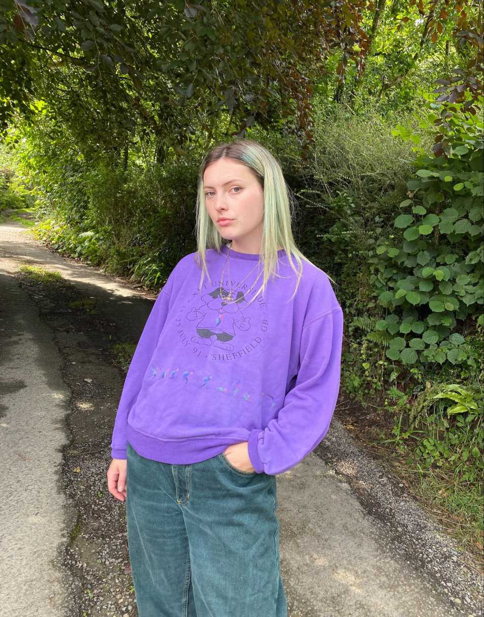 Vintage 1991 Sheffield university Size L Sweatshirt in Purple