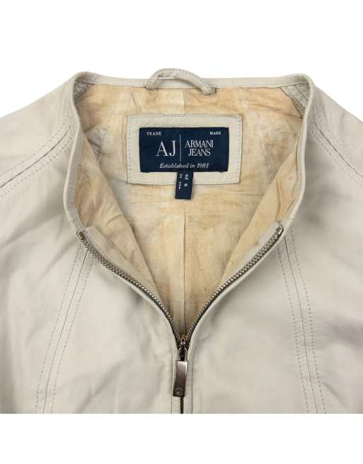 Vintage 2000s Armani Jeans cropped leather jacket size m in cream