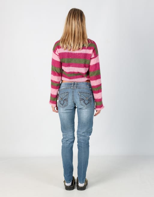 Vintage  32x32 denim jeans in light blue, 3 of 4