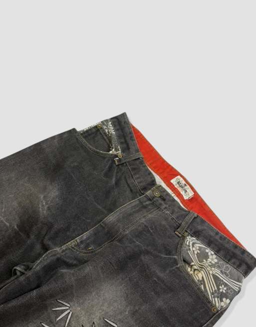 Vintage 34W 30L Karakuri Tamashii Japanese embroidered jeans in black, 4 of 4