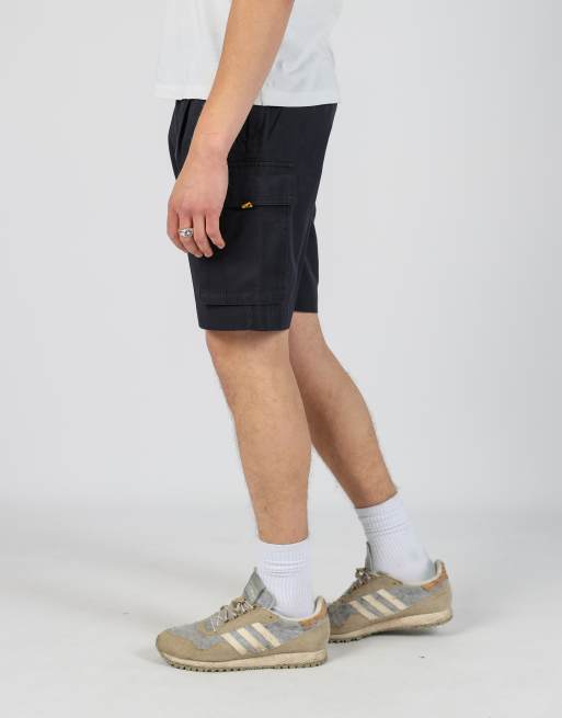 Vintage  34x39 canvas cargo shorts in navy blue, 2 of 4