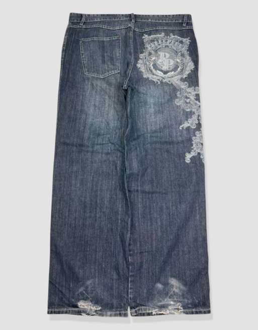 Vintage 42W 32L Pelle Pelle embroidered jeans in blue