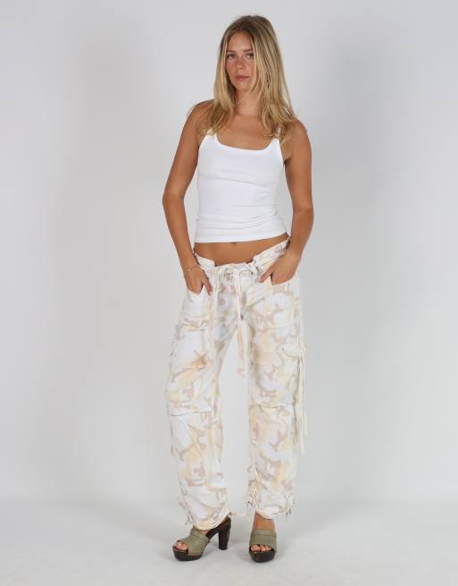 Vintage 4VIP M cargo pants in cream