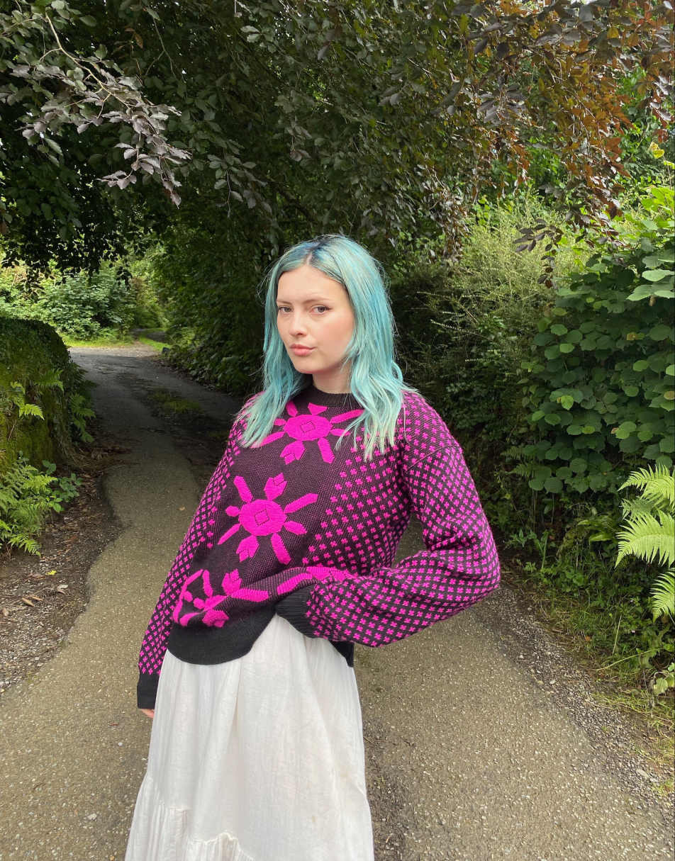Vintage 80s Chunky Knitted Size L Jumper in Multi