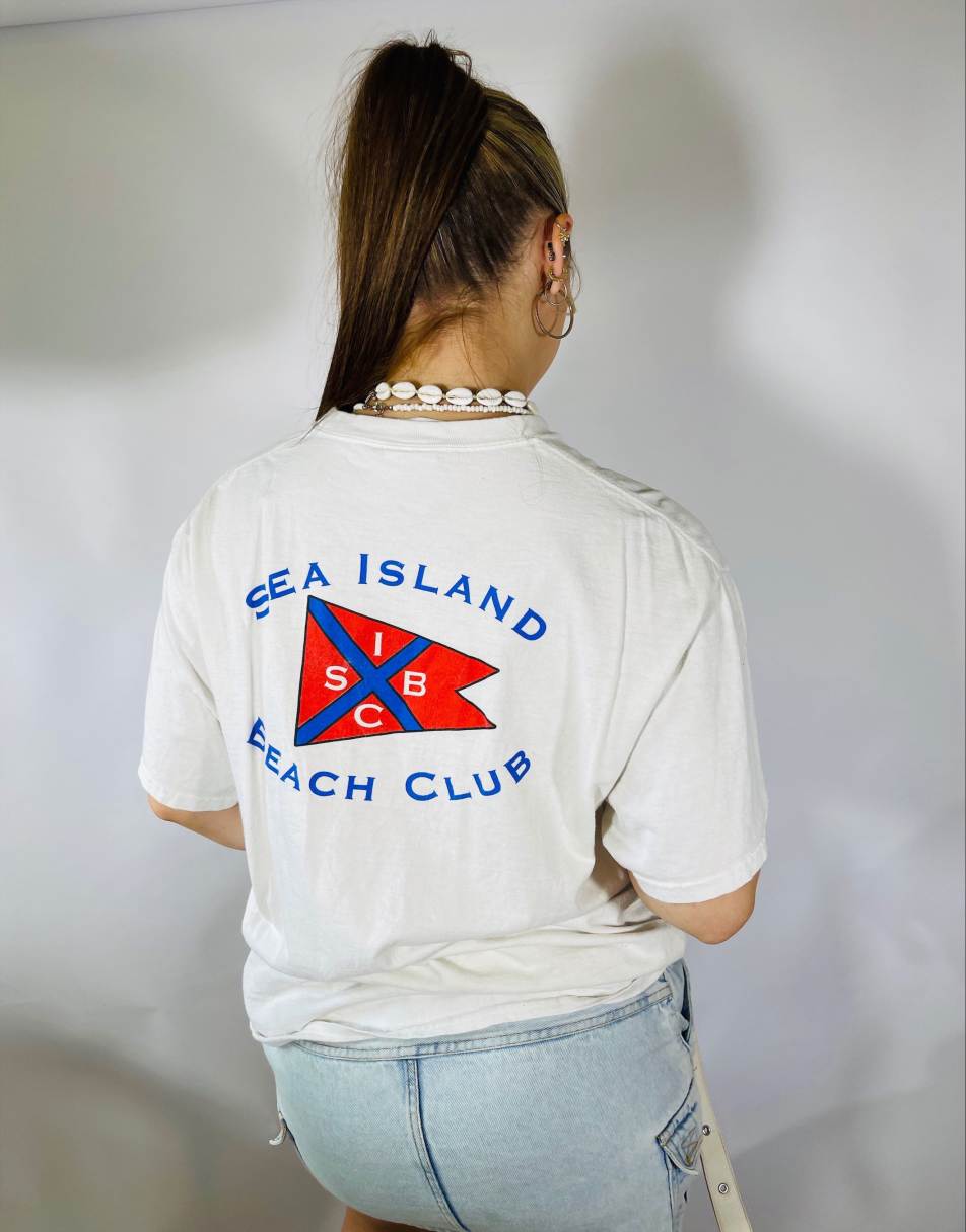 Vintage 90s Beach Club Size L Graphic T-Shirt in White