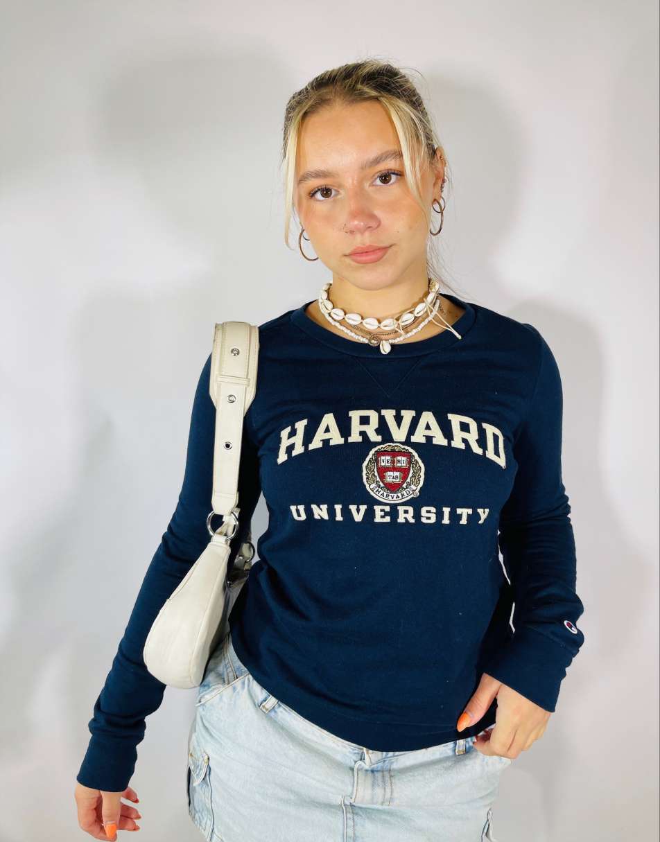 Vintage 90s Champion Harvard University Size S Sweatshirt in Navy