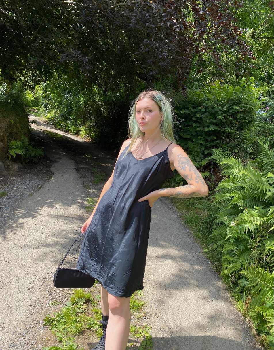 Vintage 90s Satin Mini Size M Slip Dress in Black