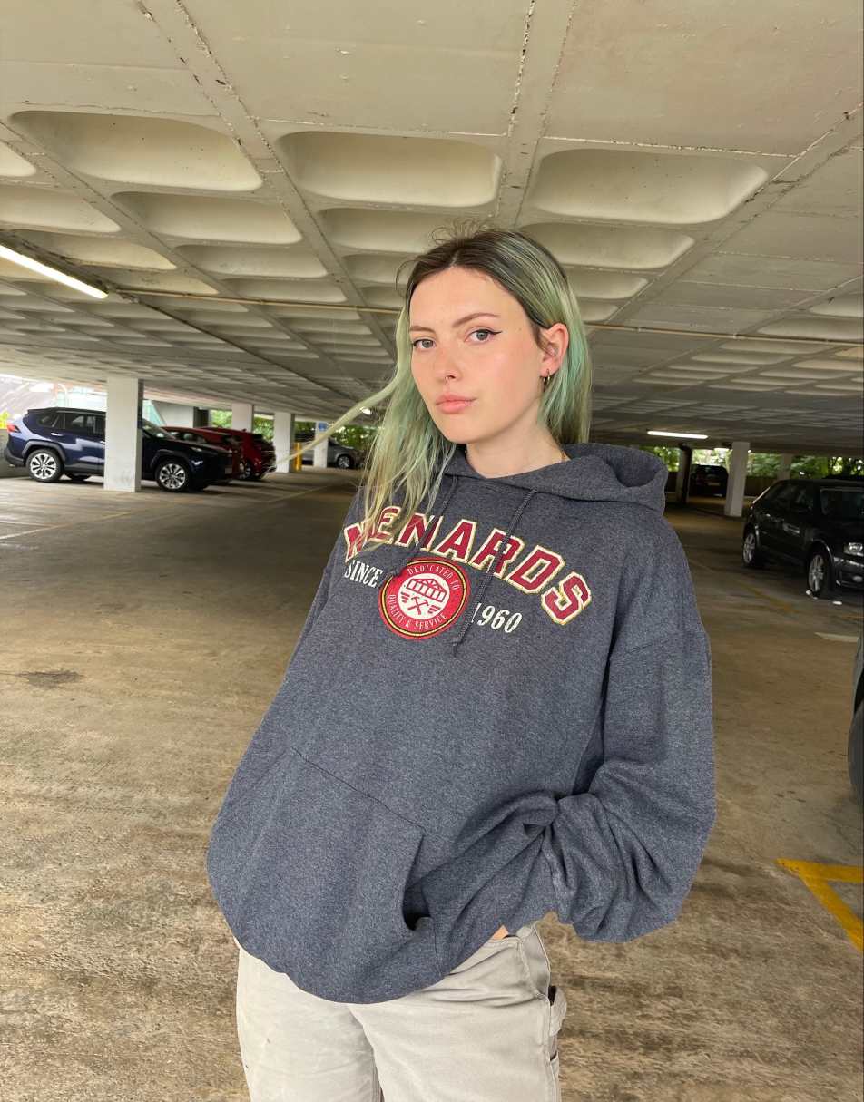 Vintage 90s USA Size L Menards Hoodie in Grey
