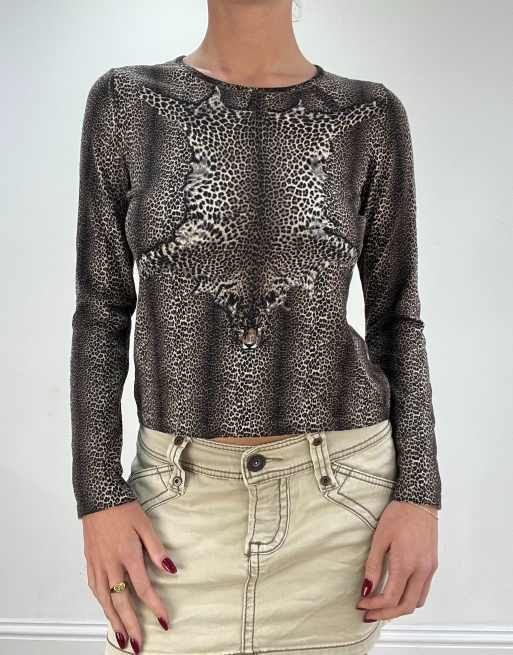 Vintage animal print long sleeve in grey