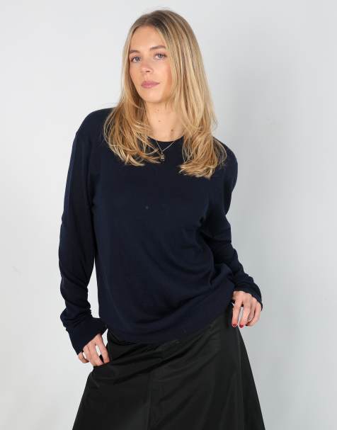 Vintage Aquascutum L knitted jumper in navy blue - view 1
