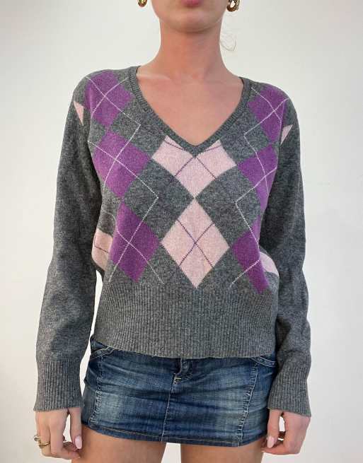 Vintage argyle print v neck jumper in grey