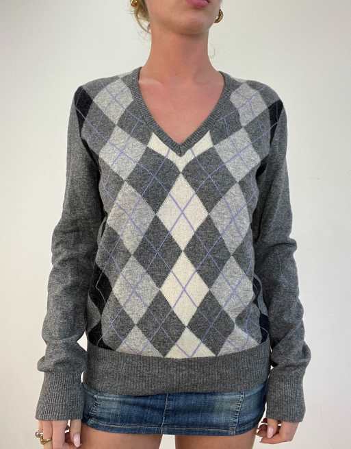Vintage argyle print v neck jumper in grey