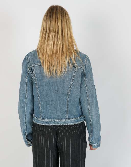 Vintage Armani Jeans M denim jacket in light blue, 2 of 4