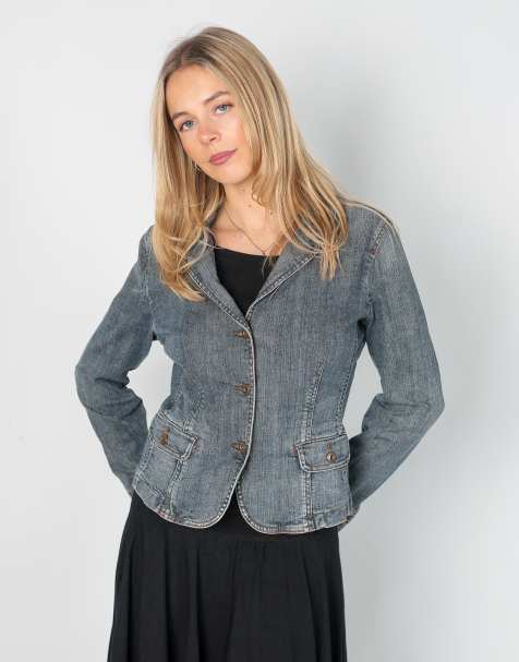 Vintage Armani Jeans S denim jacket in light blue - view 1