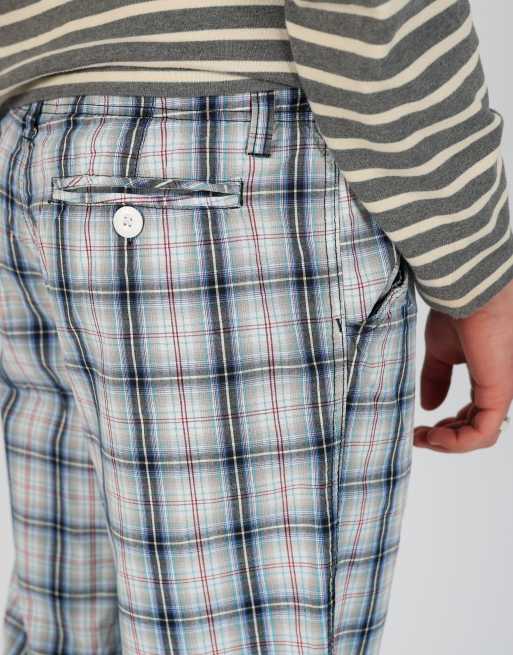 Vintage Avirex 34x22 canvas cargo shorts in ivory, 4 of 4