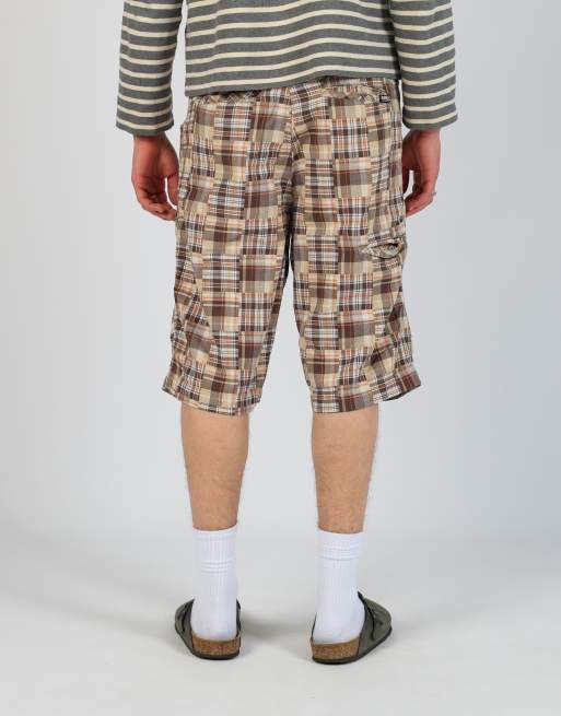 Vintage Avirex 34x23 canvas cargo shorts in tan
