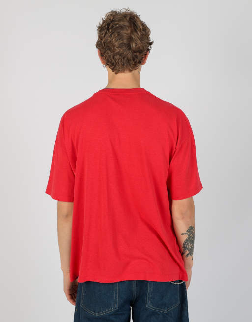 Vintage Back the Pack xl t-shirt in red, 3 of 4