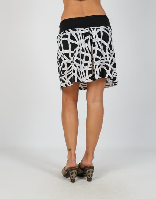 Vintage Blasting S woven mini skirt in black, 4 of 4
