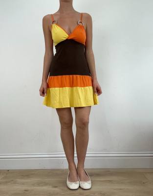 Thumbnail 4 of 4